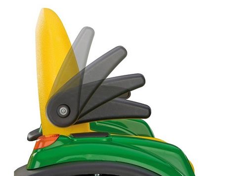 John Deere Ground Force s vlekem 3